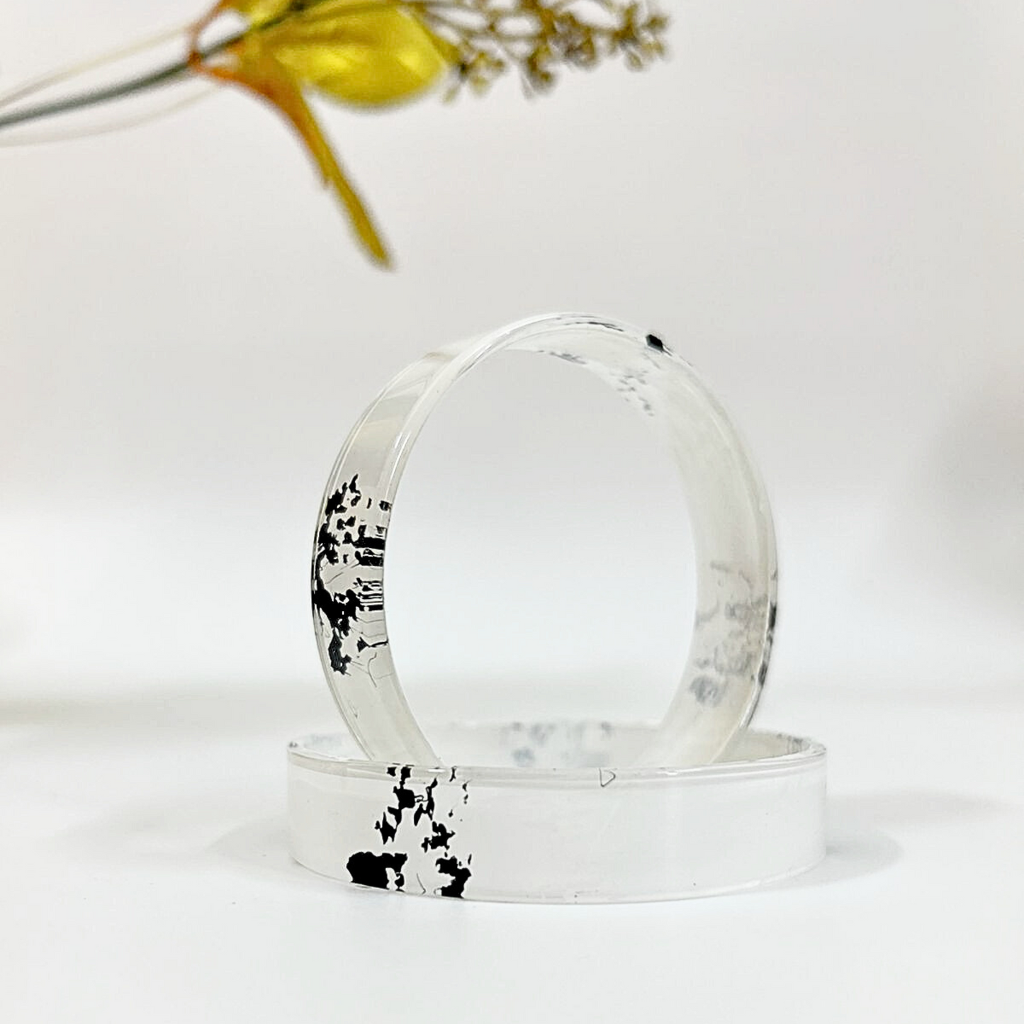 White Bangles for Girls and womens, Black classy shade Casual glass